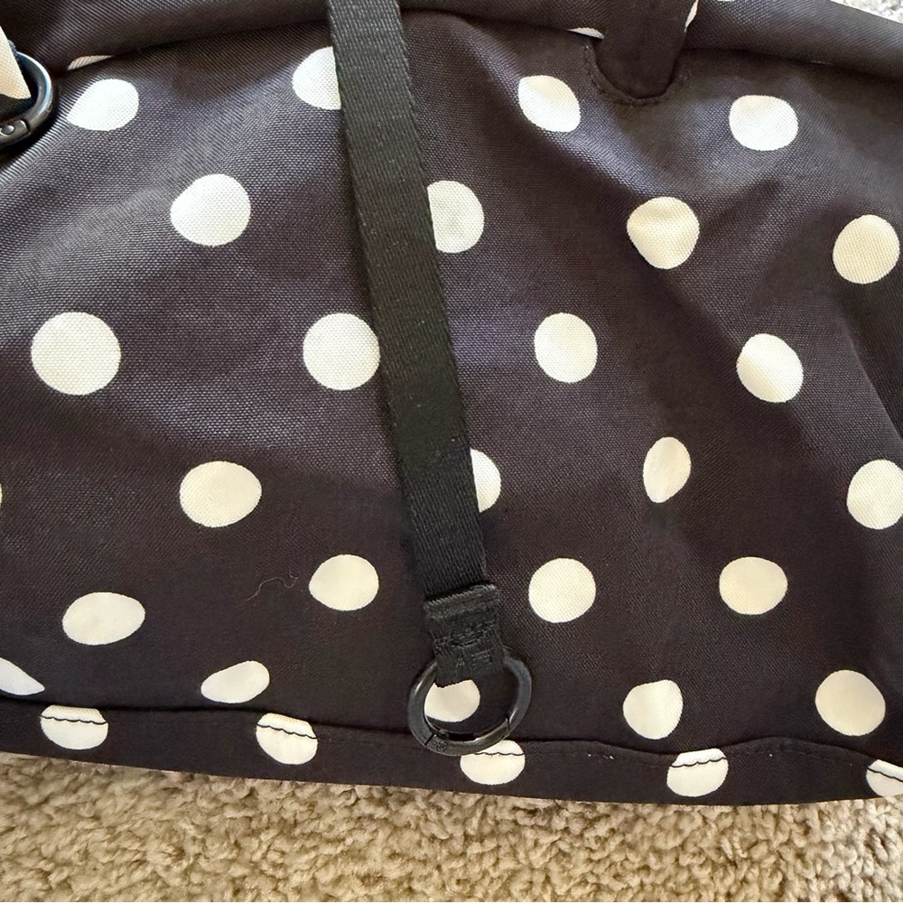 Baggu Regular Nylon Bowler Bag - Black Polka Dot (UO Exclusive) - Picture 6 of 7